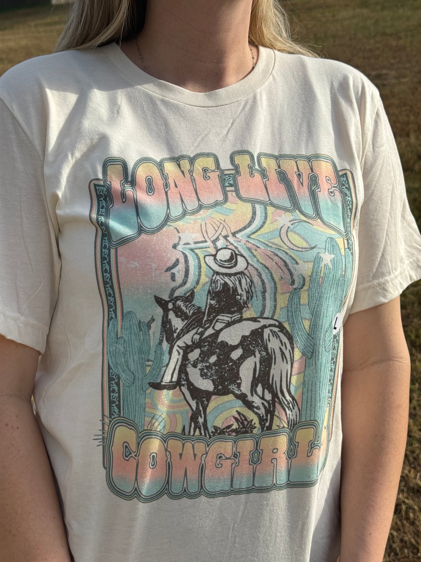 Long Live Cowgirls t-shirt